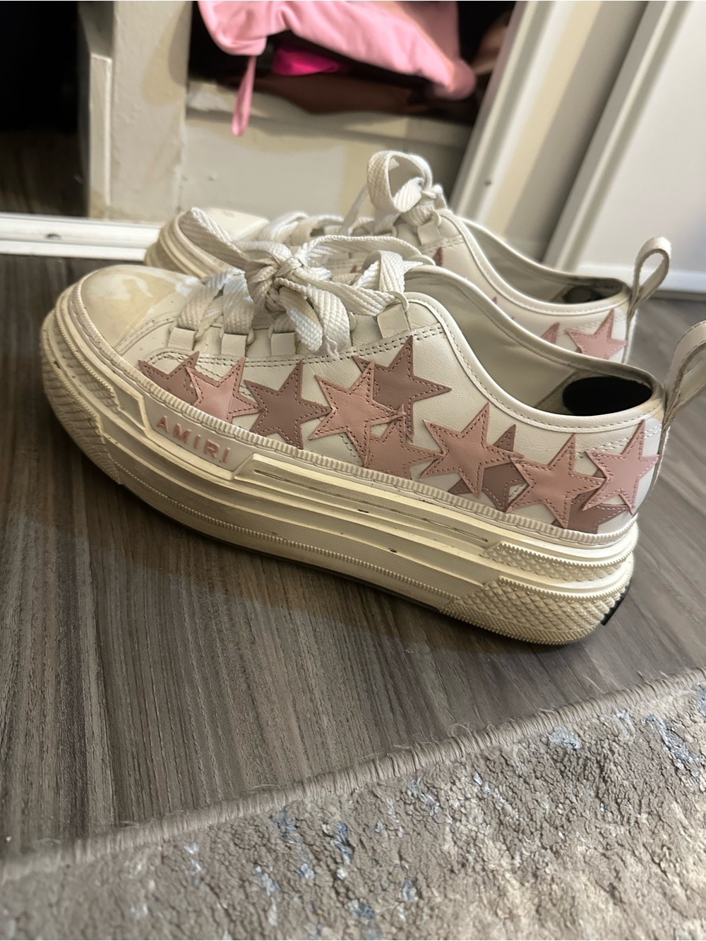 AMIRI Cream Leather Platform Sneakers with Pink Star Motif